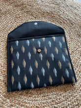 Load image into Gallery viewer, Sooti Envelope Ikat Black - Big Size