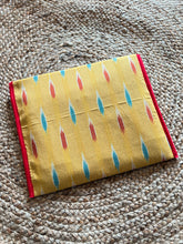 Load image into Gallery viewer, Envelopes Big Size - Ikat yellow Sooti