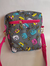 Load image into Gallery viewer, Cats Love - Sling Bag
