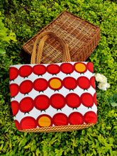 Load image into Gallery viewer, Tomatina