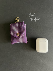 Sooti airpod cover in purple