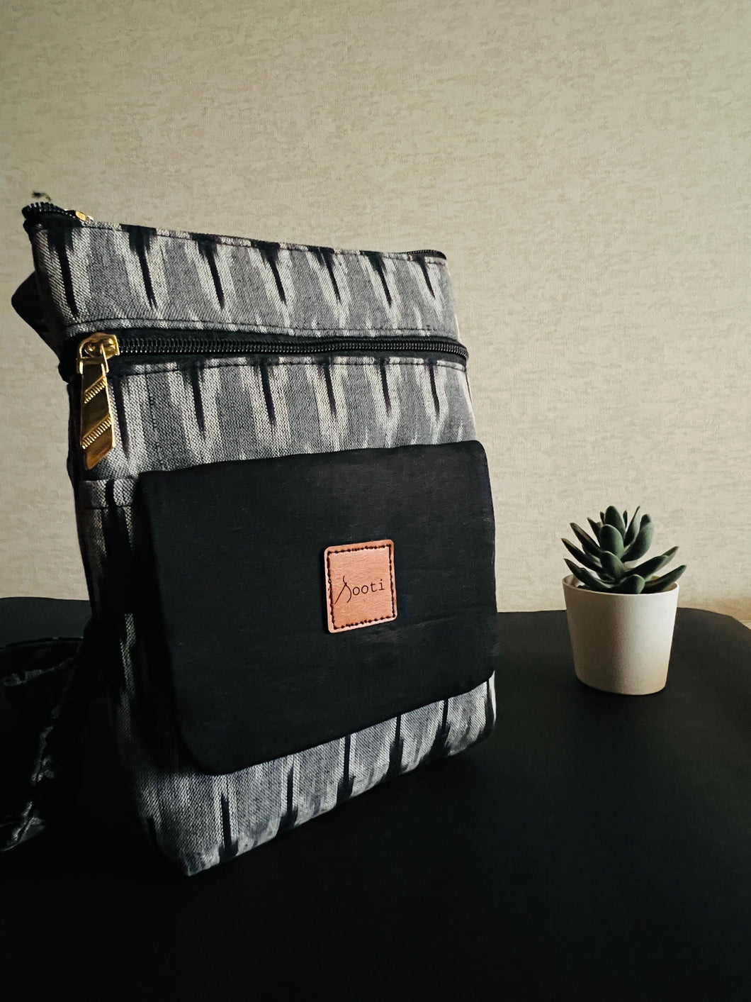 Zipper Sling Bag - Ikat Black & Grey