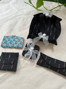 Sooti Gift Hamper - Ikat Black