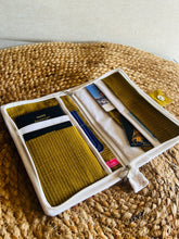 Load image into Gallery viewer, Sooti Passport Wallet For 2 Passports – Green Earth