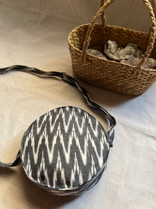 Round Sling Bag Medium - Ikat Grey