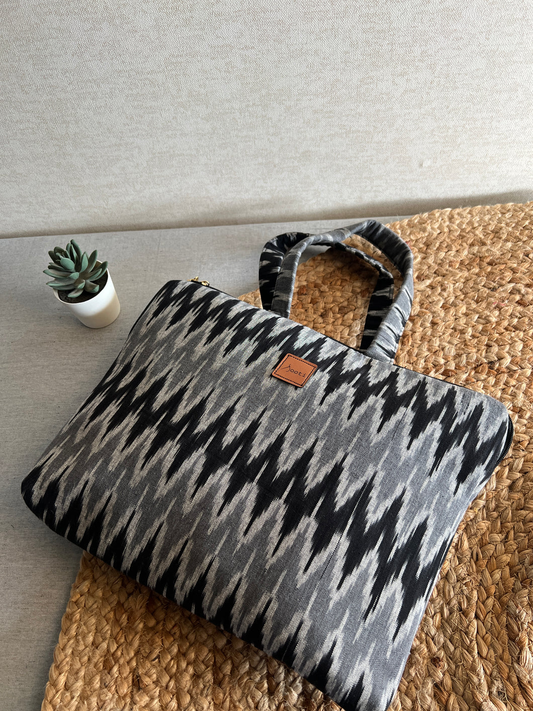 MacBook | Laptop Sleeve - Ikat Black & Grey