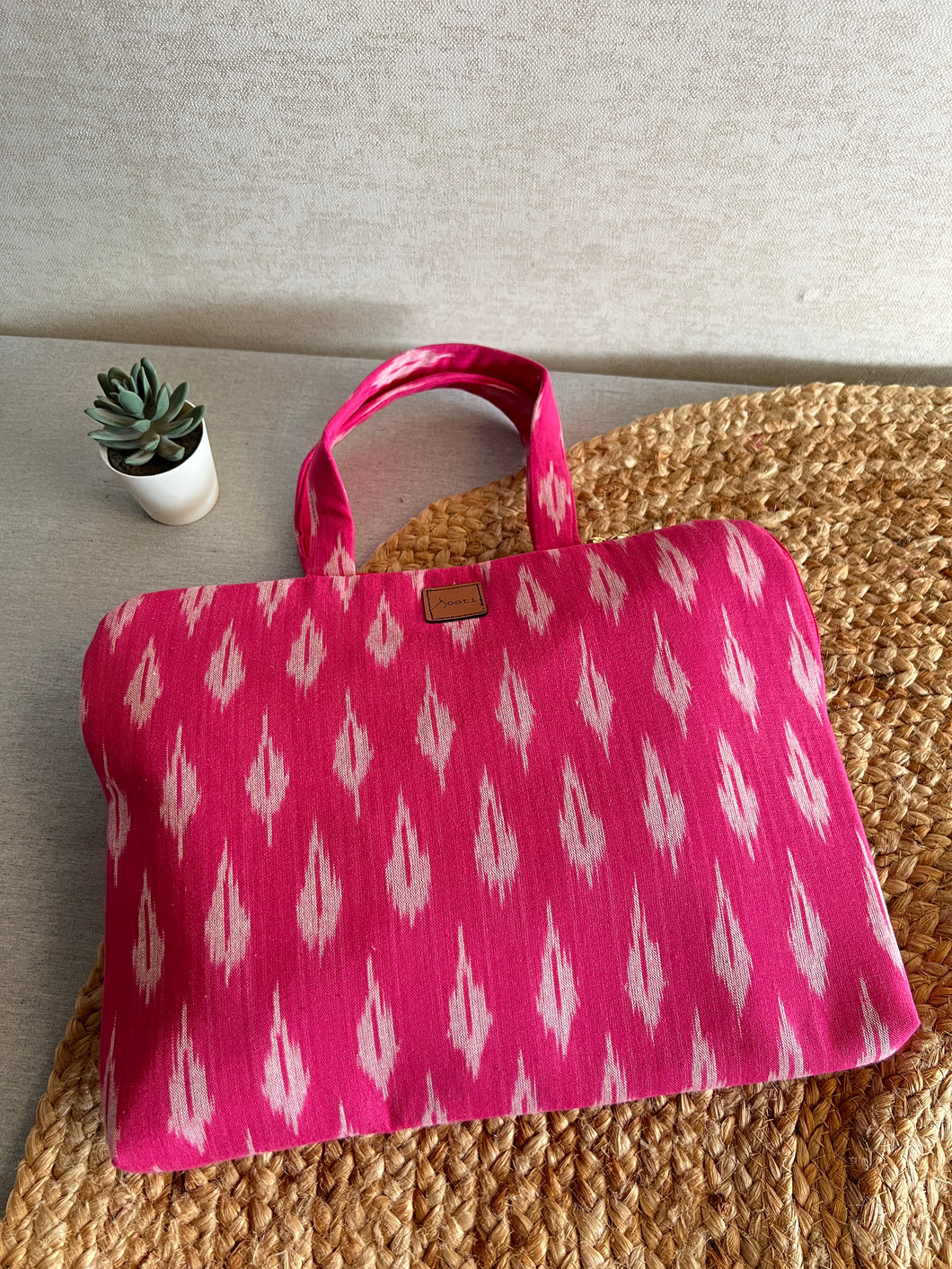 MacBook | Laptop Sleeve - Ikat Pink