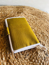 Load image into Gallery viewer, Sooti Passport Wallet For 2 Passports – Green Earth