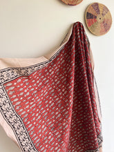 Load image into Gallery viewer, Sooti Dupatta – Fish Red