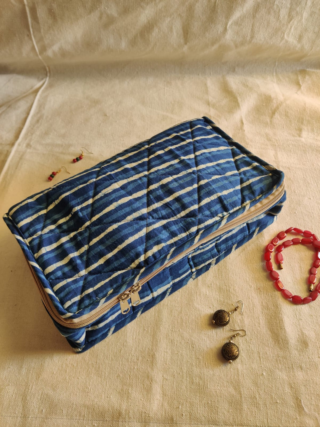 Sooti Jewellery Organizer - Indigo Stripes