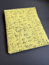 Load image into Gallery viewer, Sooti iPad Sleeve – Cats Love