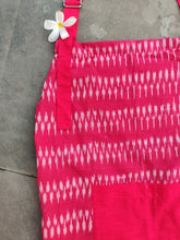 Load image into Gallery viewer, Sooti Apron - Ikat Red