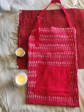 Load image into Gallery viewer, Sooti Apron - Ikat Red