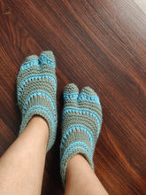 Load image into Gallery viewer, Woolen Slippers - Grey &amp; Light Blue