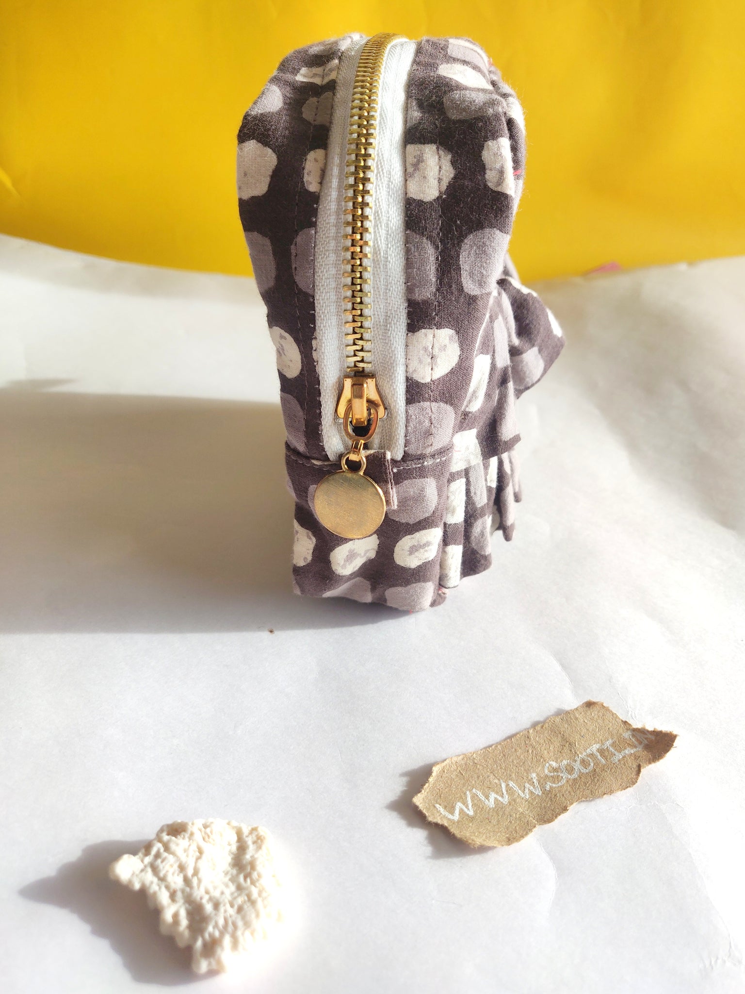 Dots Grey - Ruffle Pouch Bag – Sooti.in