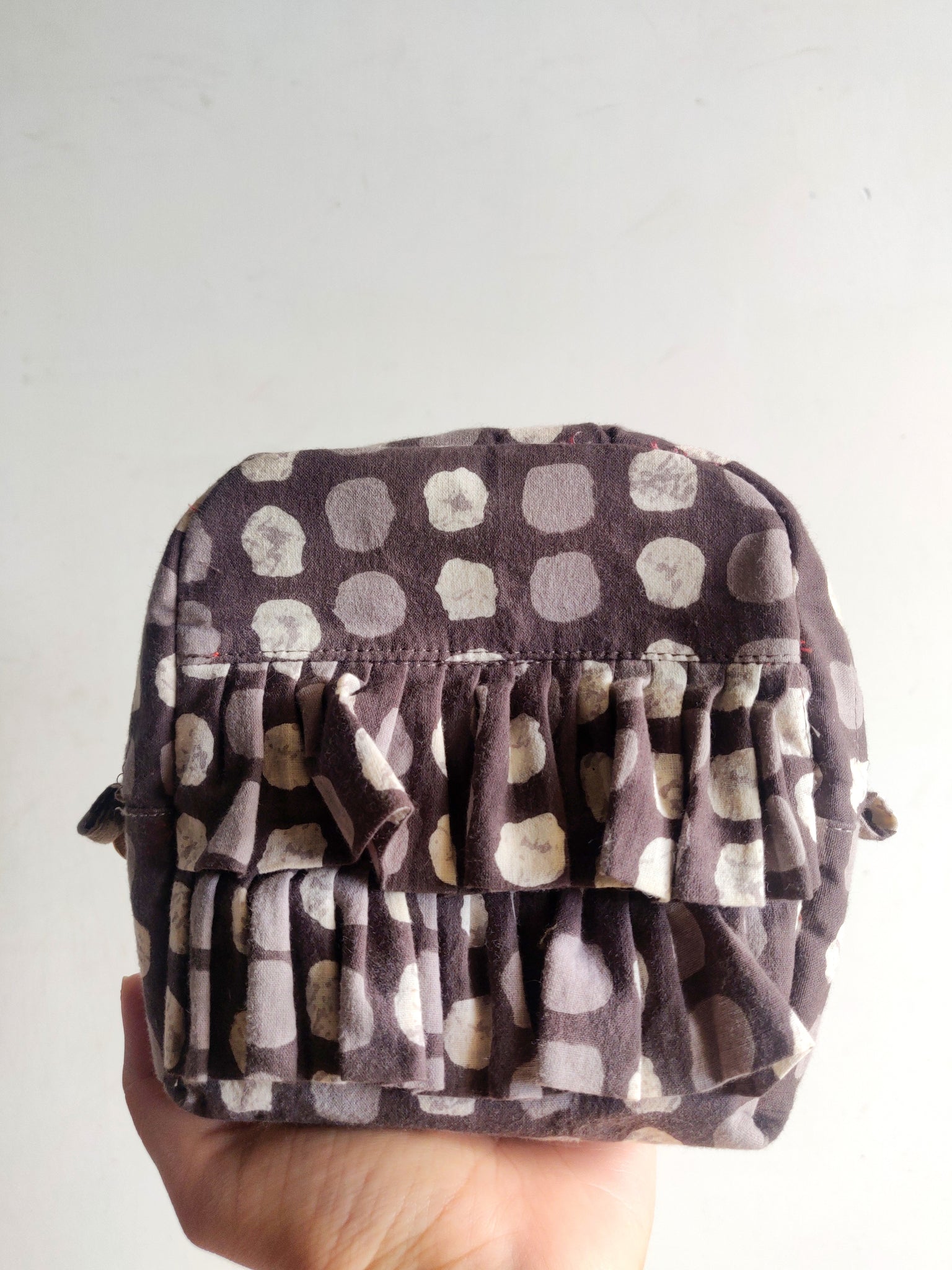 Dots Grey - Ruffle Pouch Bag – Sooti.in