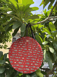 Sooti Round Fish Love Quirky Tote Bags in cotton for those casual times and vacation days. Spacious enough to keep all your belongings. Handcrafted with love
