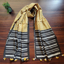 Load image into Gallery viewer, Sooti Yellow Scarf is a perfect blend of ethnic and modern. The print on the scarves make it look modern and contemporary. 