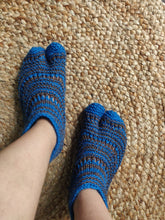 Load image into Gallery viewer, Woolen Slippers - Blue &amp; Brown