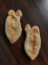 Load image into Gallery viewer, Woolen Slippers - Light Orange &amp; Green