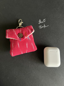 Sooti airpod cover in pink