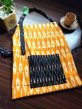 Load image into Gallery viewer, Sooti Apron - Ikat Yellow